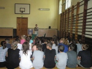 OLYMPUS DIGITAL CAMERA